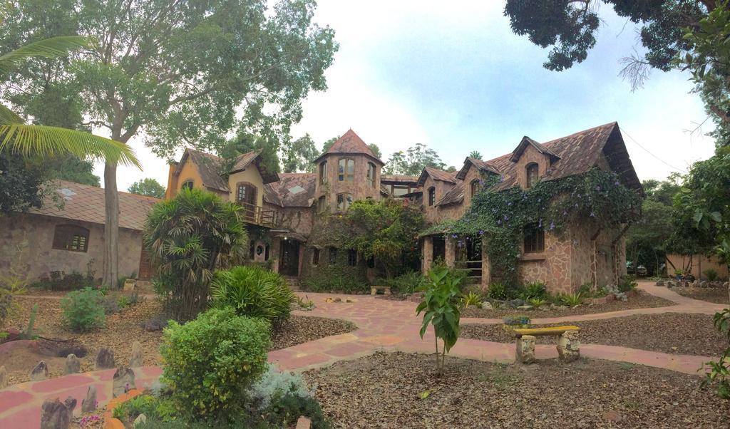 ホテル Castelar Da Alvorada ヴァレ・ド・カパオン エクステリア 写真